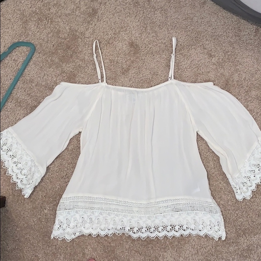 American eagle off the shoulder top